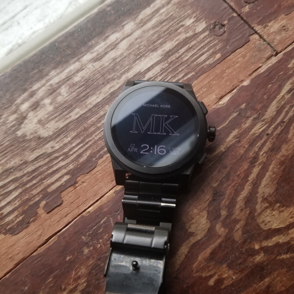 Designer Smart Watch - Picture 2 of 3